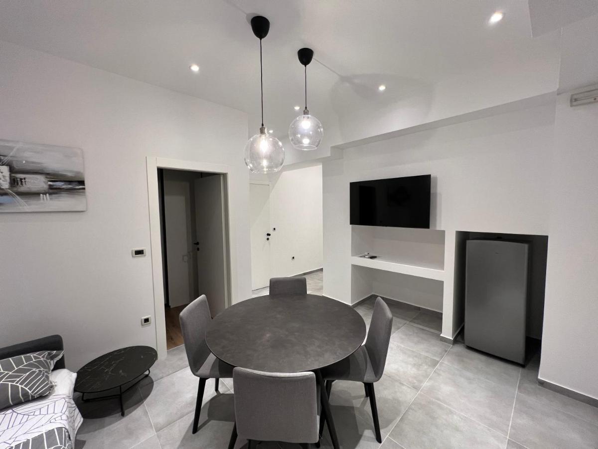 Igor 5 **** Apartment